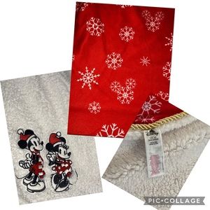 Disney Mickey and Minnie Snowflake Christmas Sherpa Throw Blanket 60x50